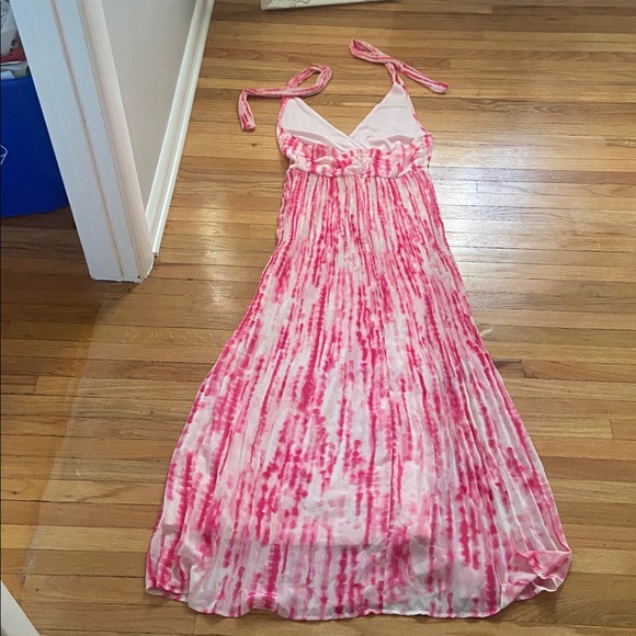 Elegant Pink Tie-Dye Maxi Dress - Picture 2 of 3